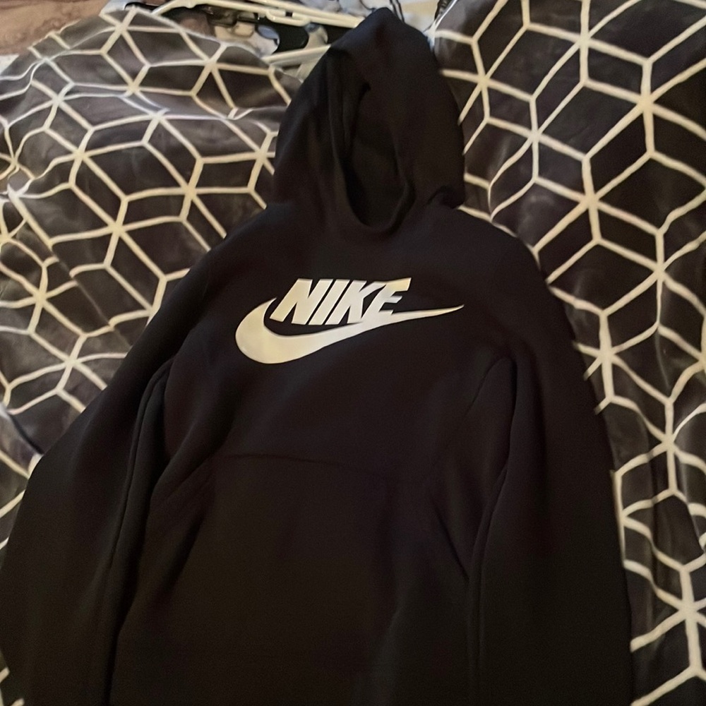Black Nike hoodie